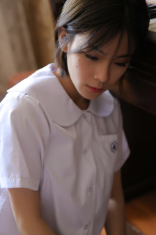 第一次进小姪女体内的视频